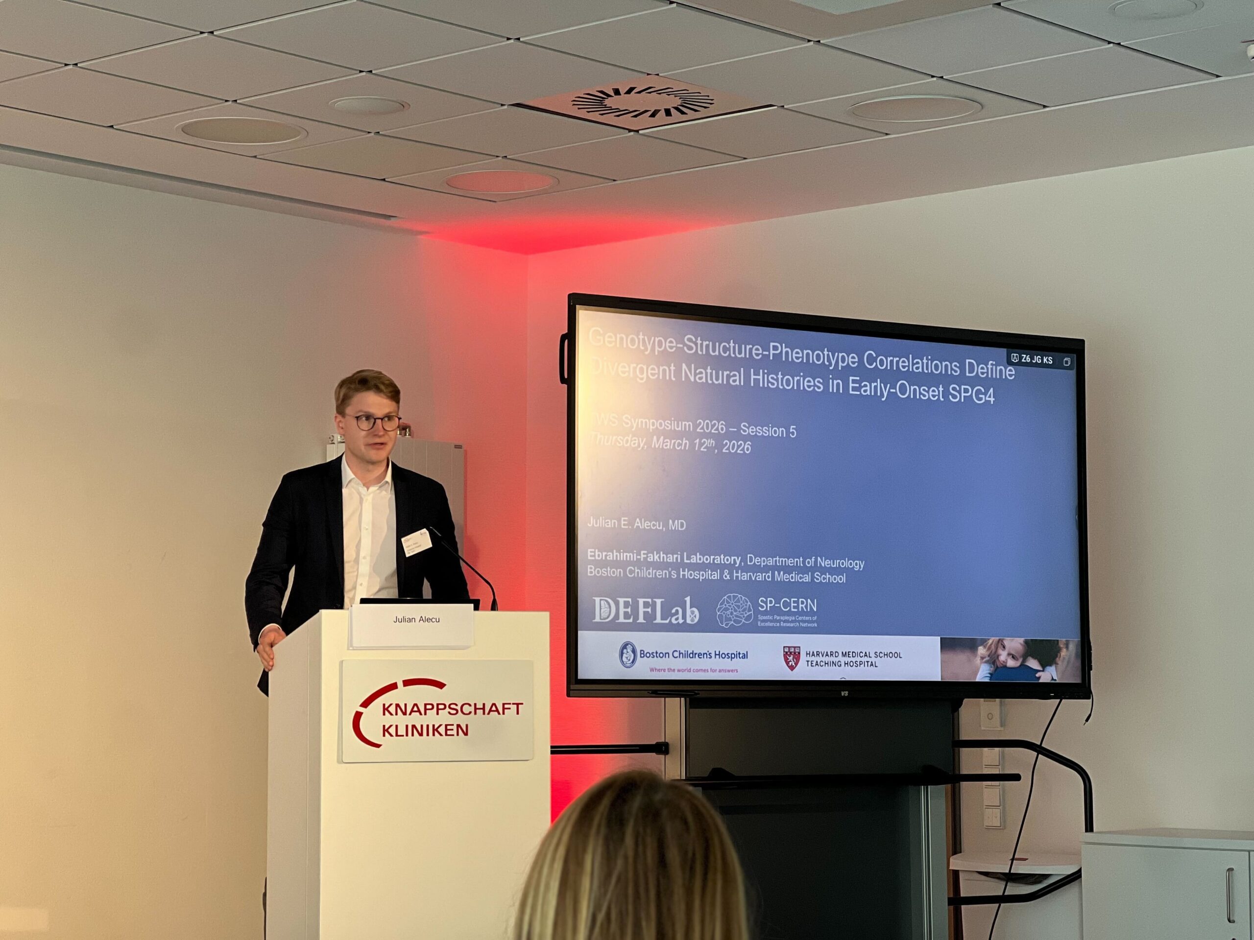 Dr. Julian Alecu presents on genotype-phenotype correlations in SPG4 at the Wahlig Foundation Mee...